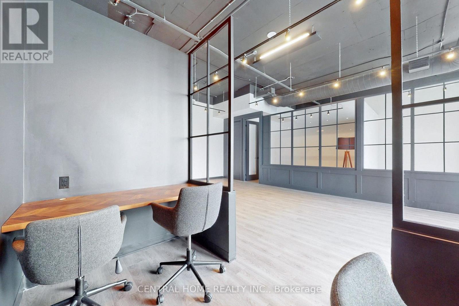 620 - 130 Queens Quay E Property Photo 16