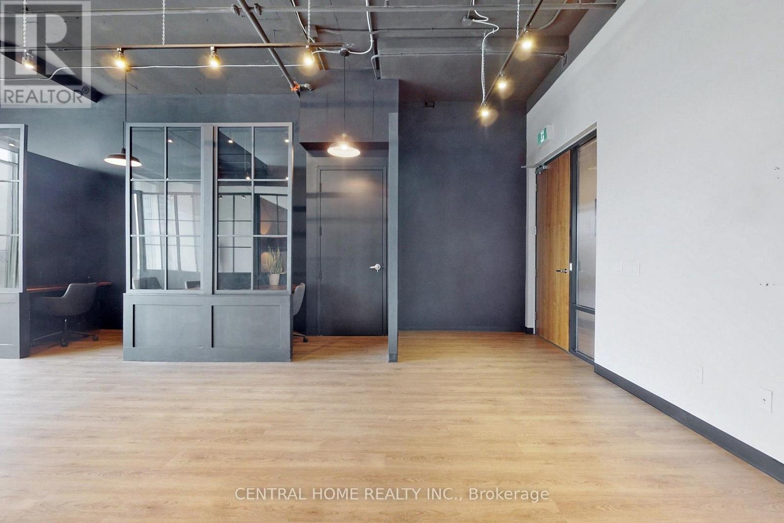 620 - 130 Queens Quay E Property Photo 26