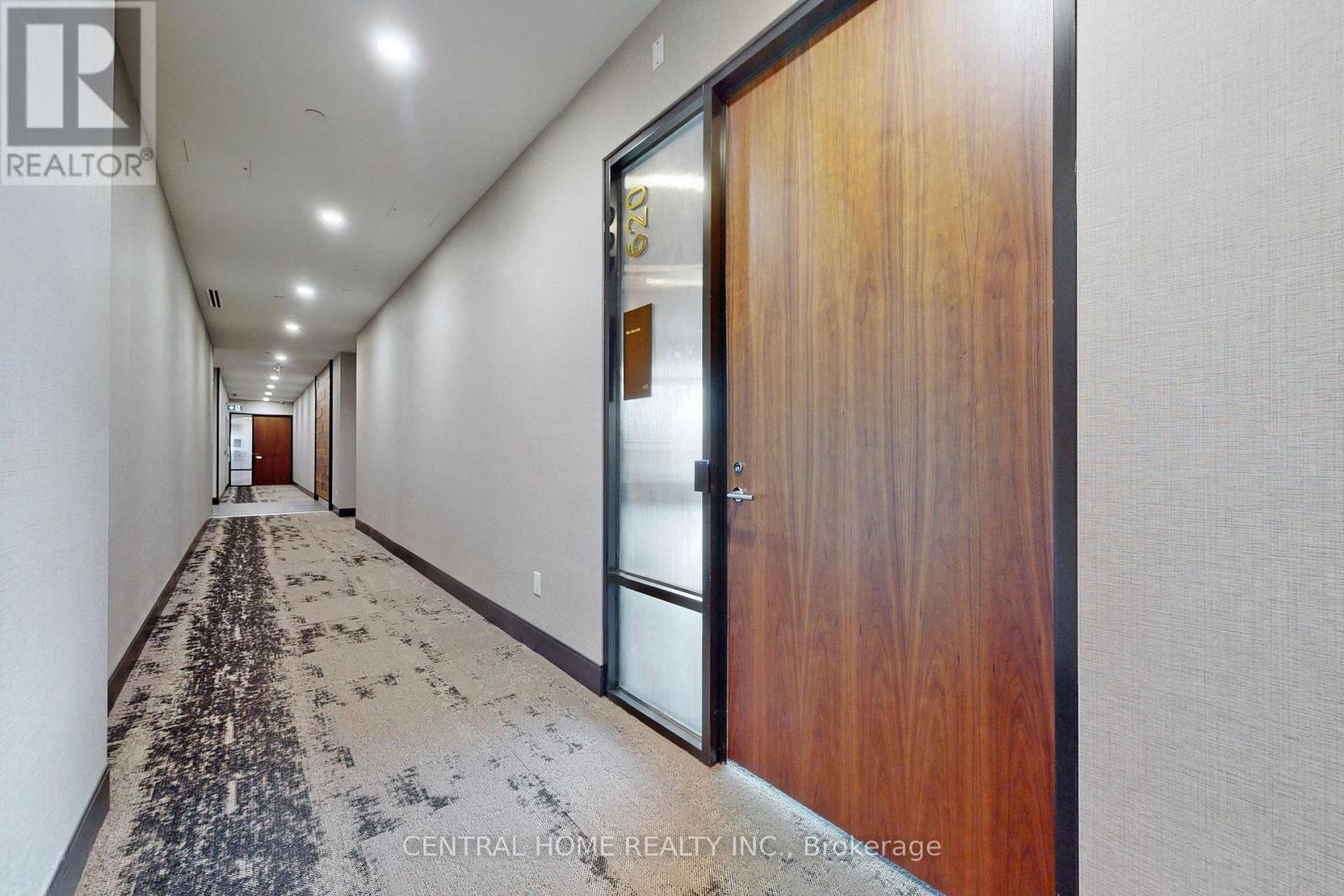 620 - 130 Queens Quay E Property Photo 28