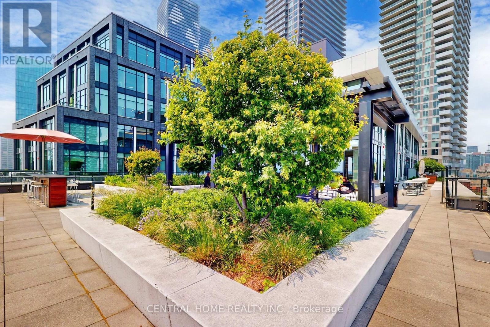 620 - 130 Queens Quay E Property Photo 32