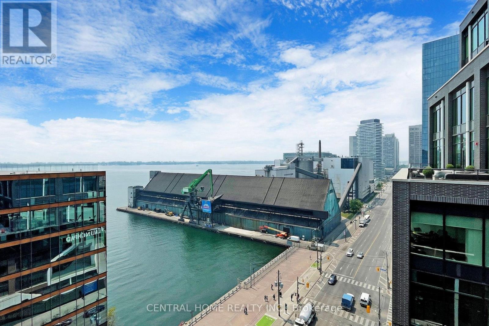 620 - 130 Queens Quay E Property Photo 41