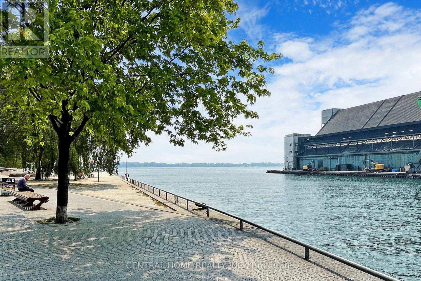 620 - 130 Queens Quay E Property Photo 42