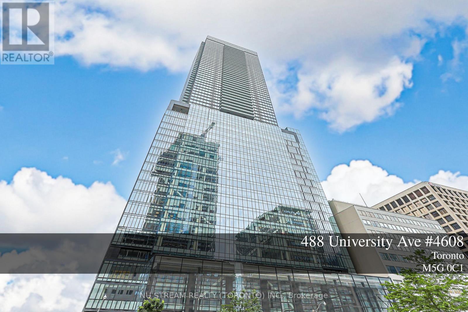 4608 - 488 UNIVERSITY AVENUE Property Photo 1