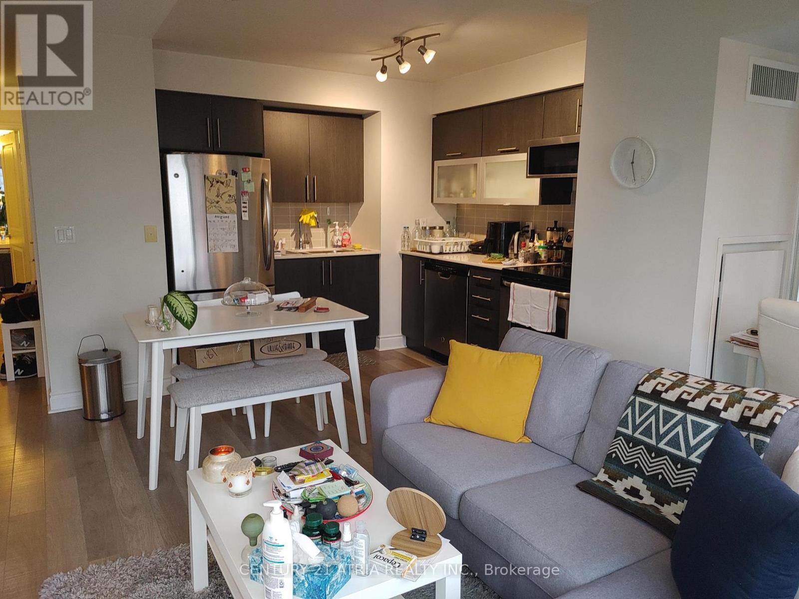 1801 - 28 TED ROGERS WAY