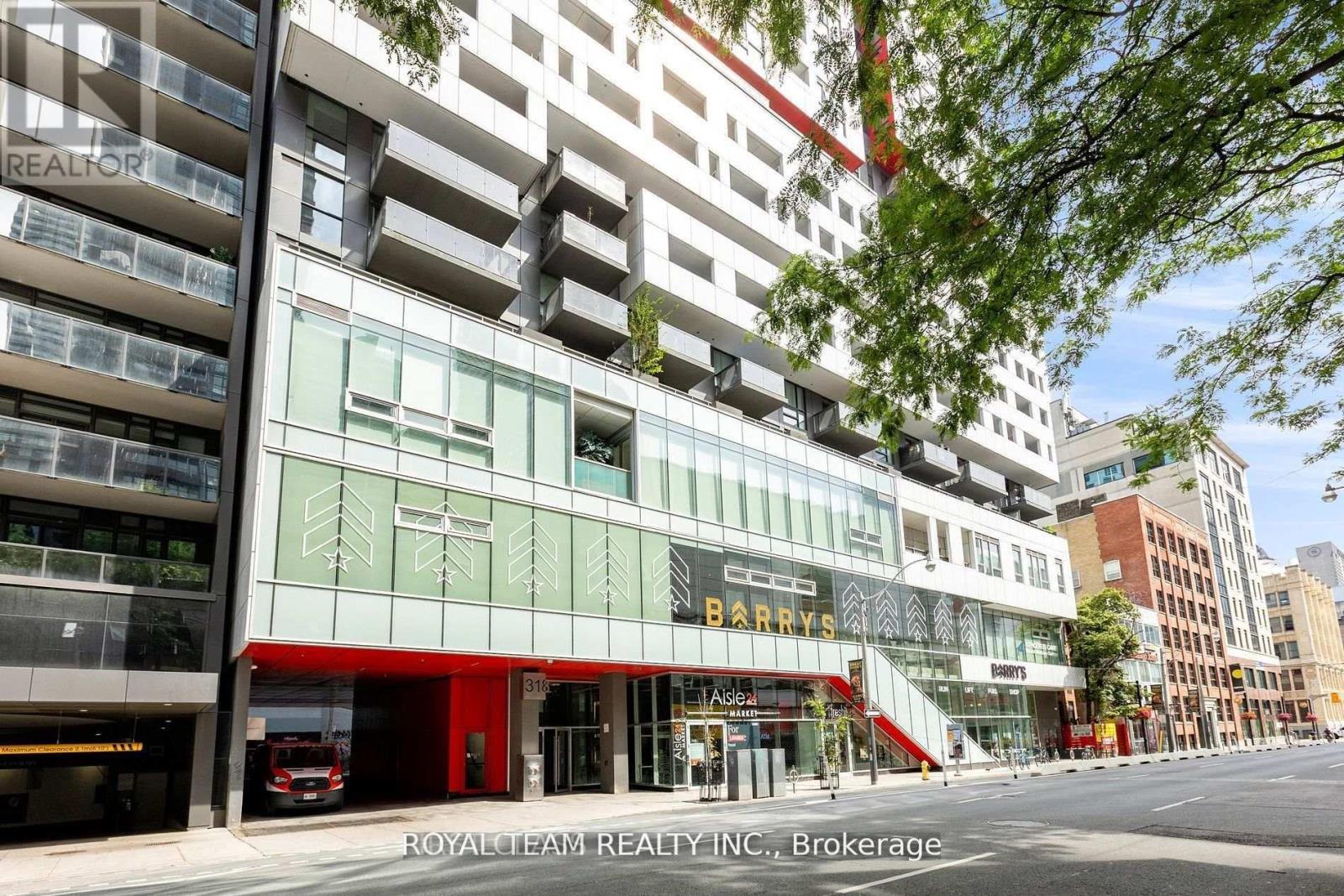 2608 - 318 Richmond Street W Property Photo 1
