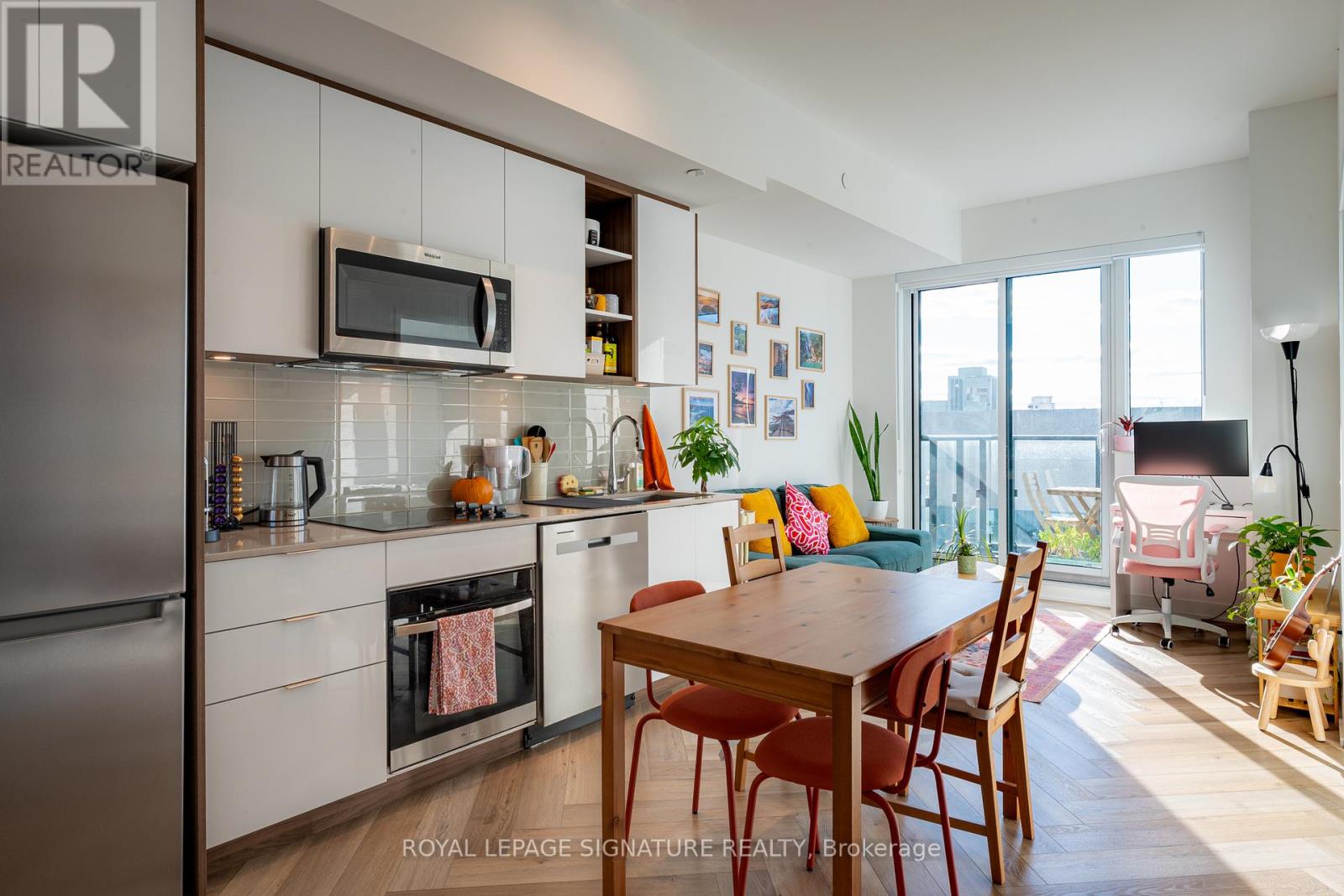 PH14 - 543 RICHMOND STREET W Property Photo 1