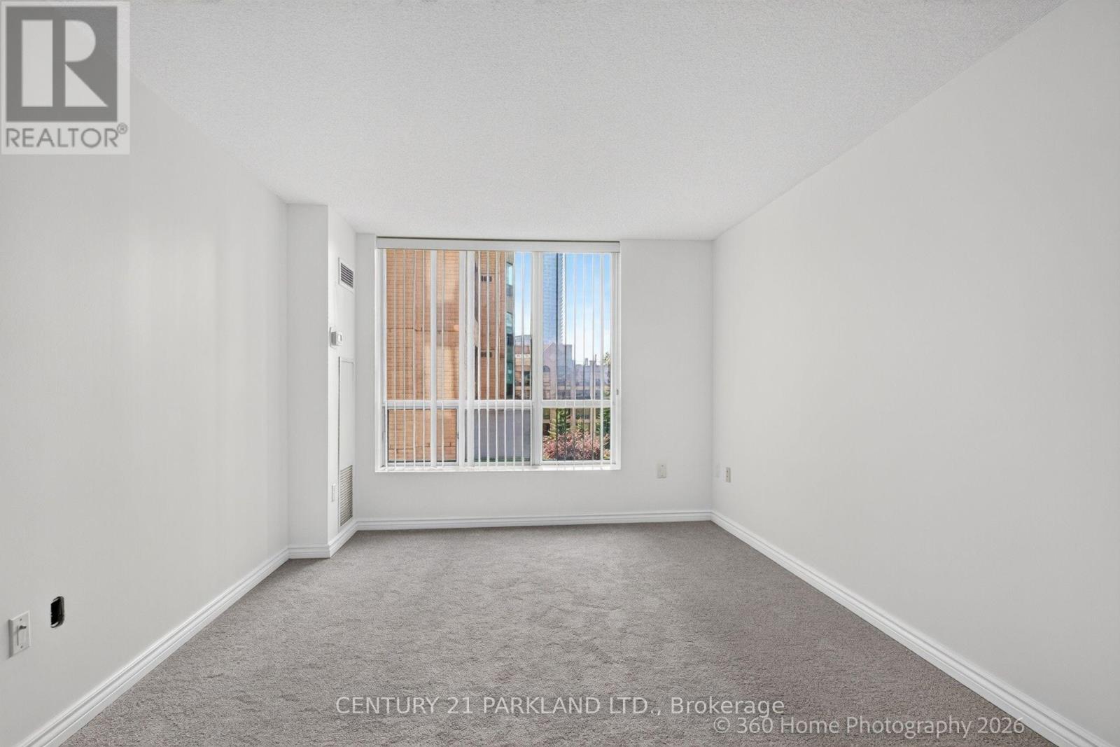 609 - 109 Front Street E Property Photo 10