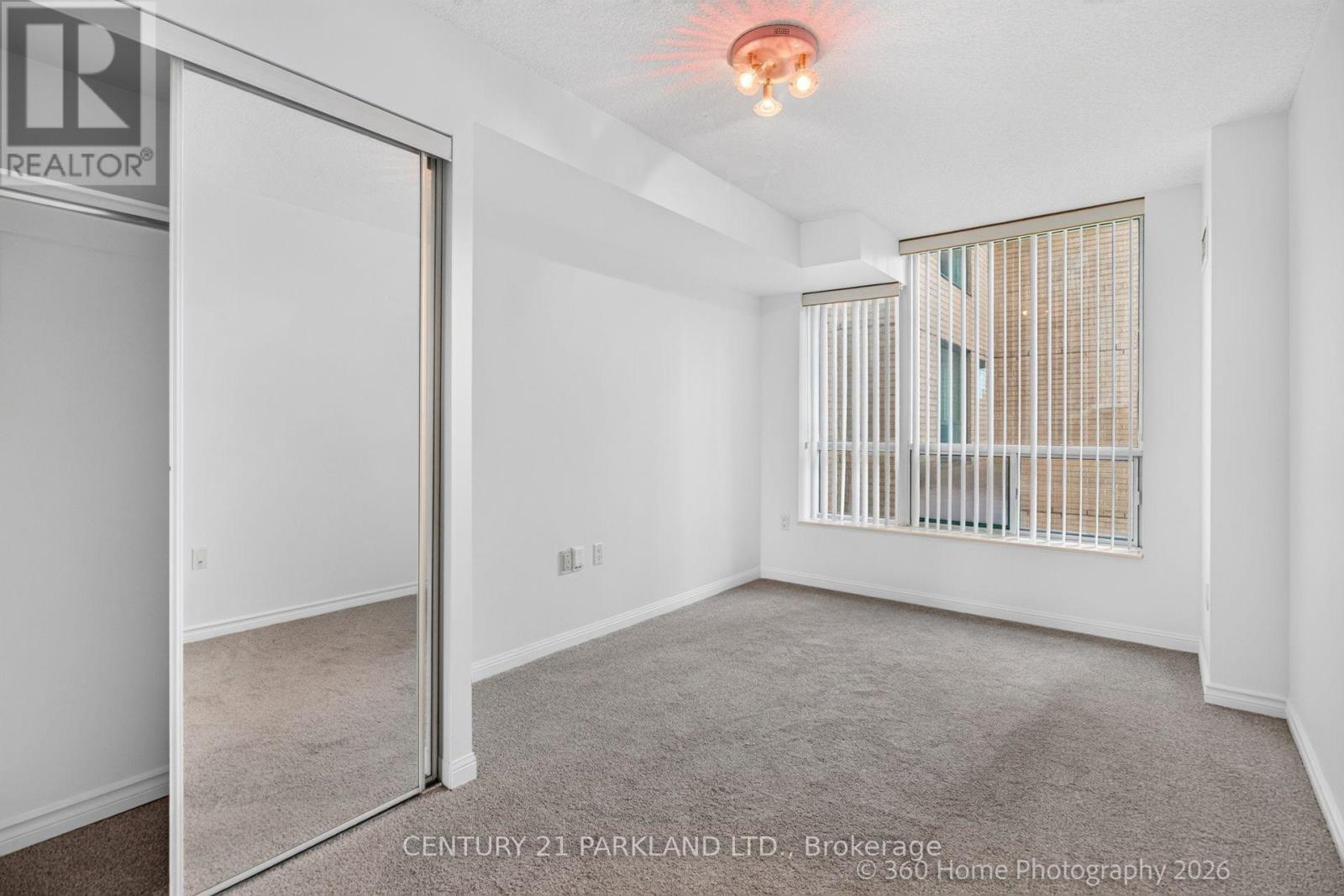 609 - 109 Front Street E Property Photo 15