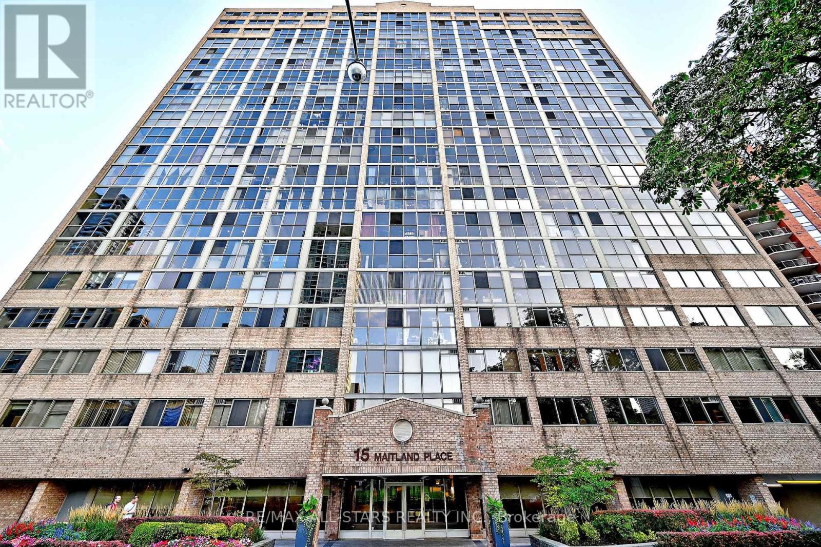2112 - 15 MAITLAND PLACE