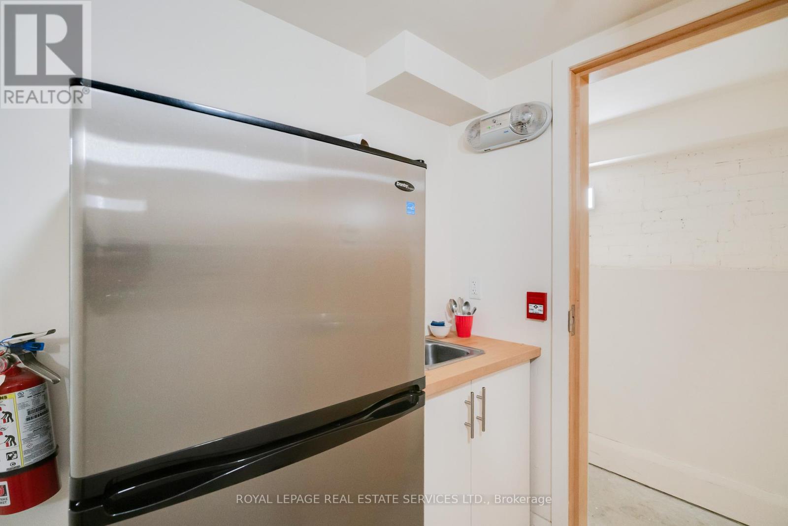 54 1/2 St Patrick Street Property Photo 14