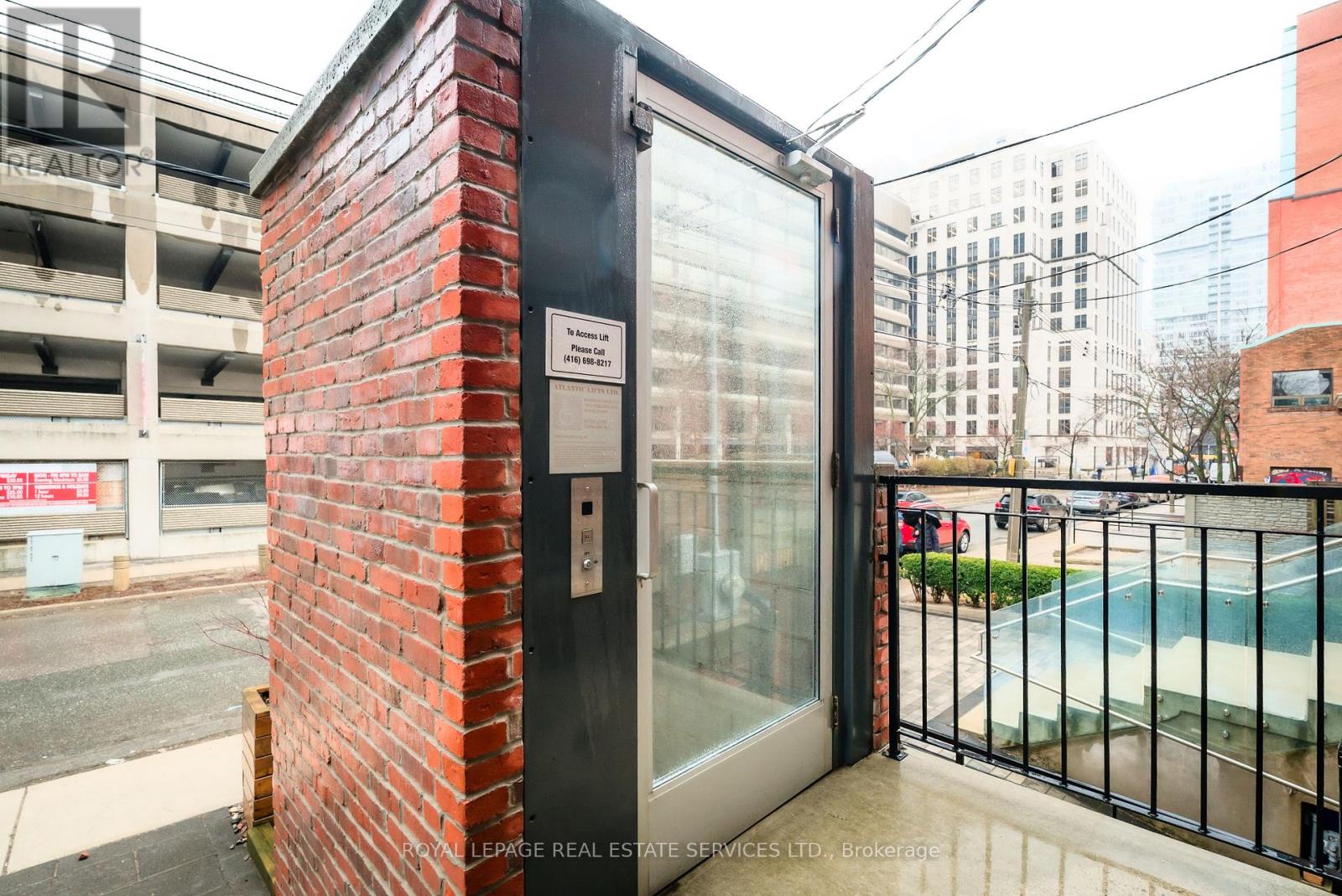 54 1/2 St Patrick Street Property Photo 18