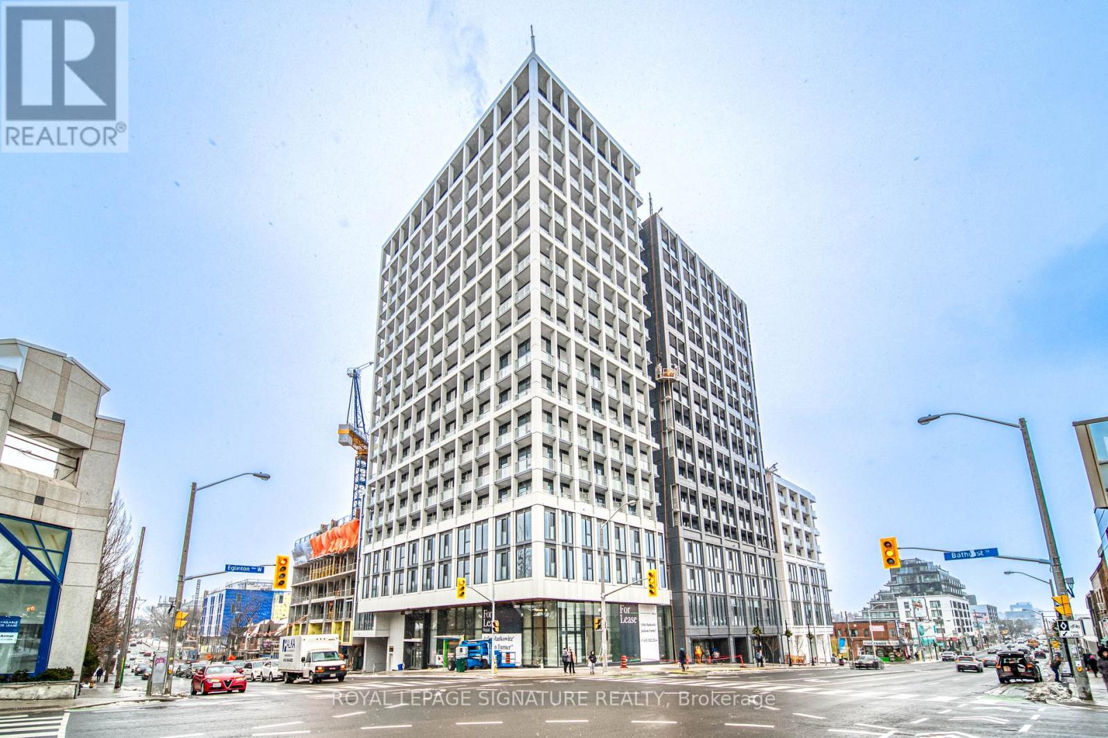 807 - 2020 Bathurst Street Property Photo 1