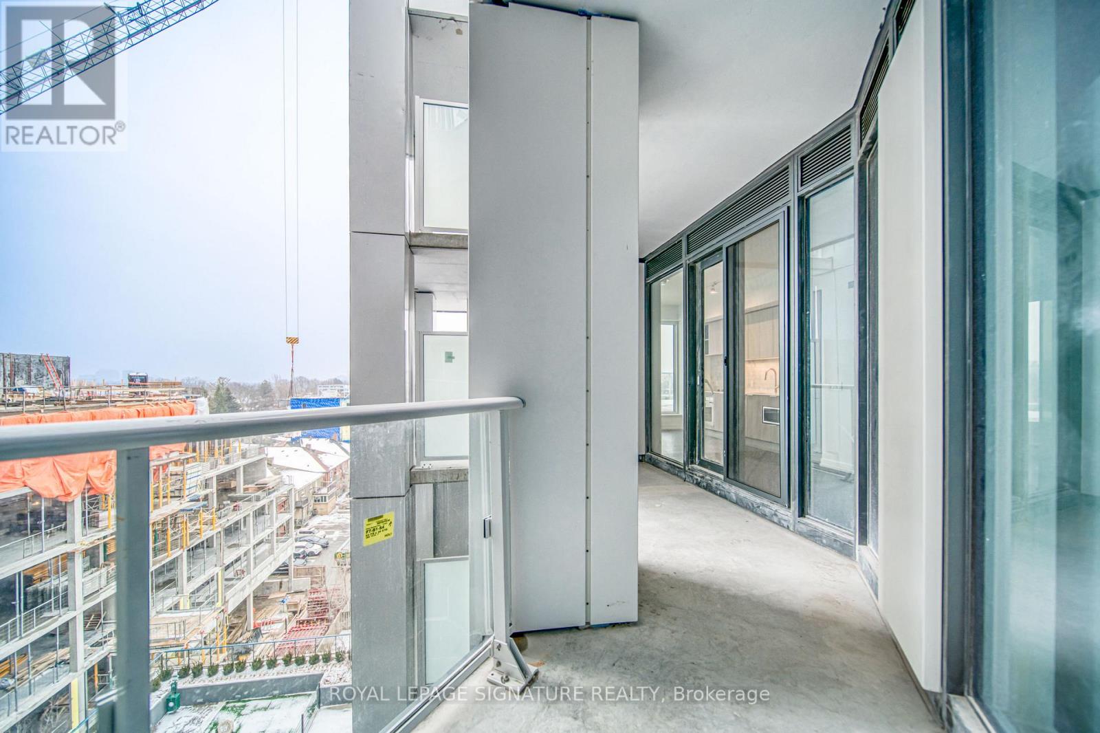 807 - 2020 Bathurst Street Property Photo 29