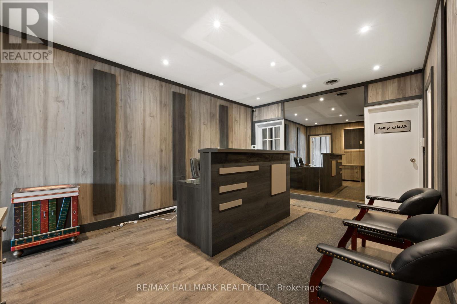 2nd Floor - 6101a Yonge Street Property Photo 1