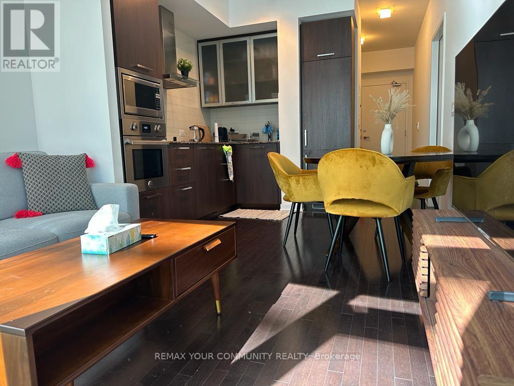 1709 - 14 York Street Property Photo 4