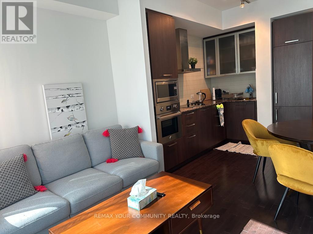 1709 - 14 York Street Property Photo 5