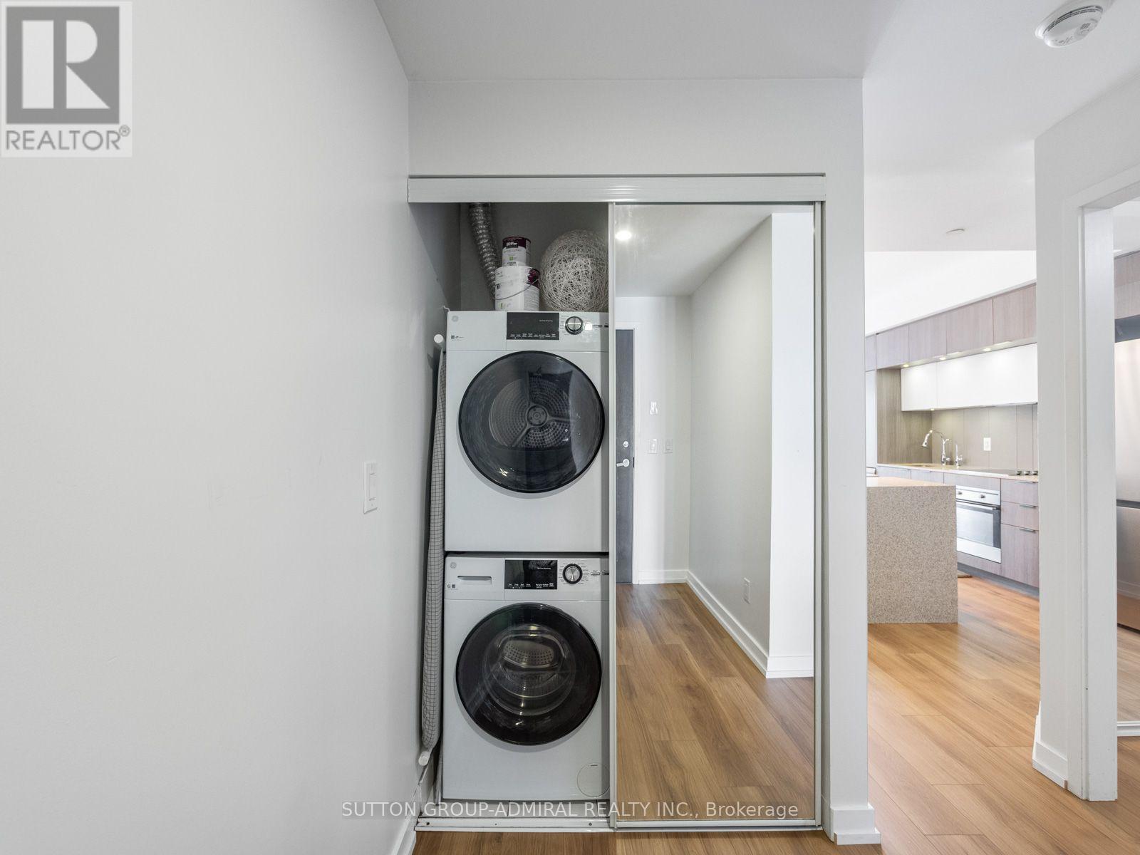 907 - 170 Sumach Street Property Photo 17