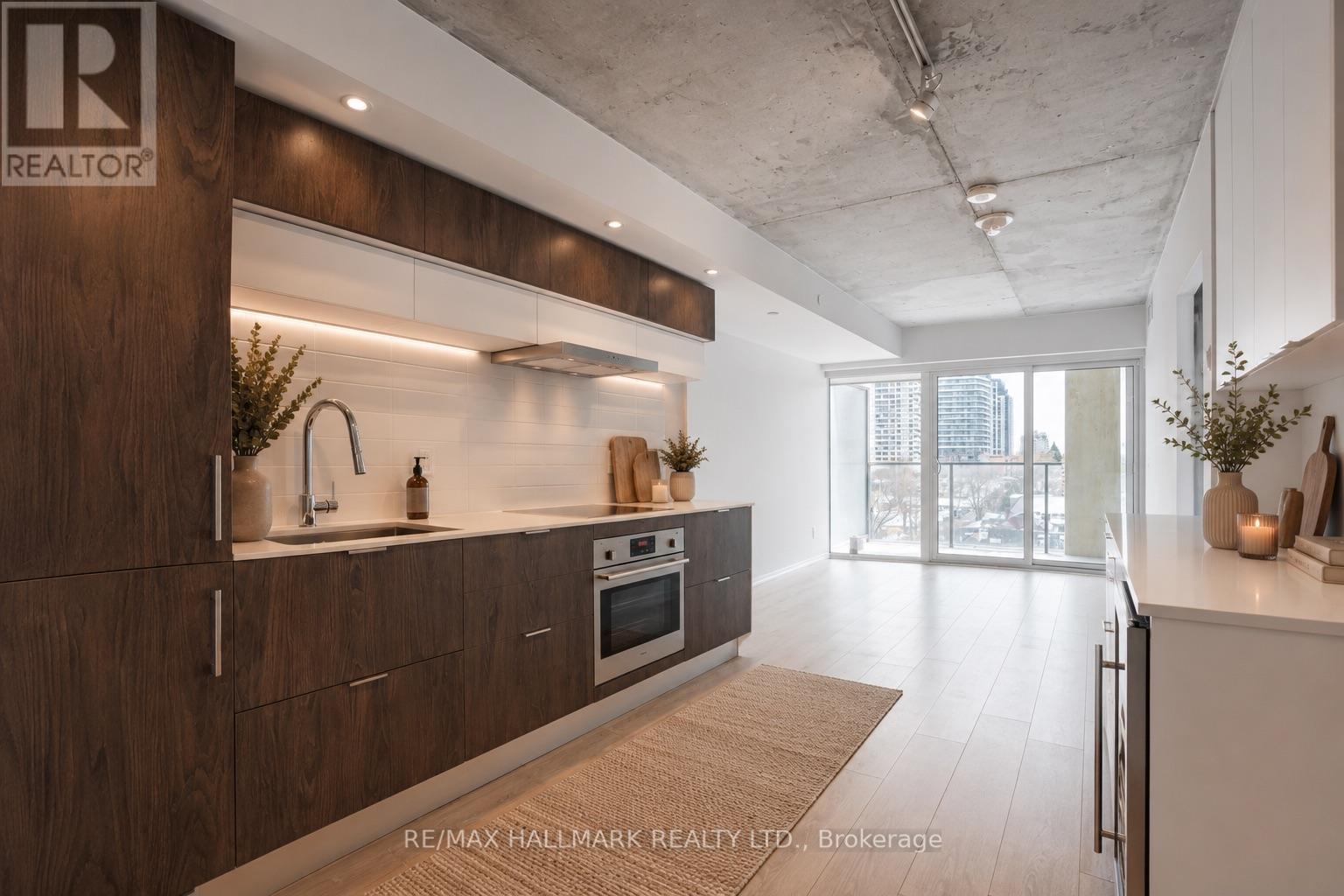 707 - 5 Soudan Avenue Property Photo 9