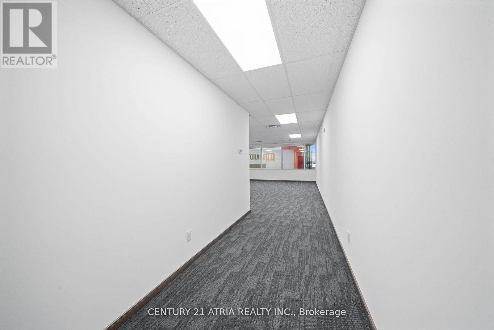 618 - 105 Gordon Baker Road Property Photo 19