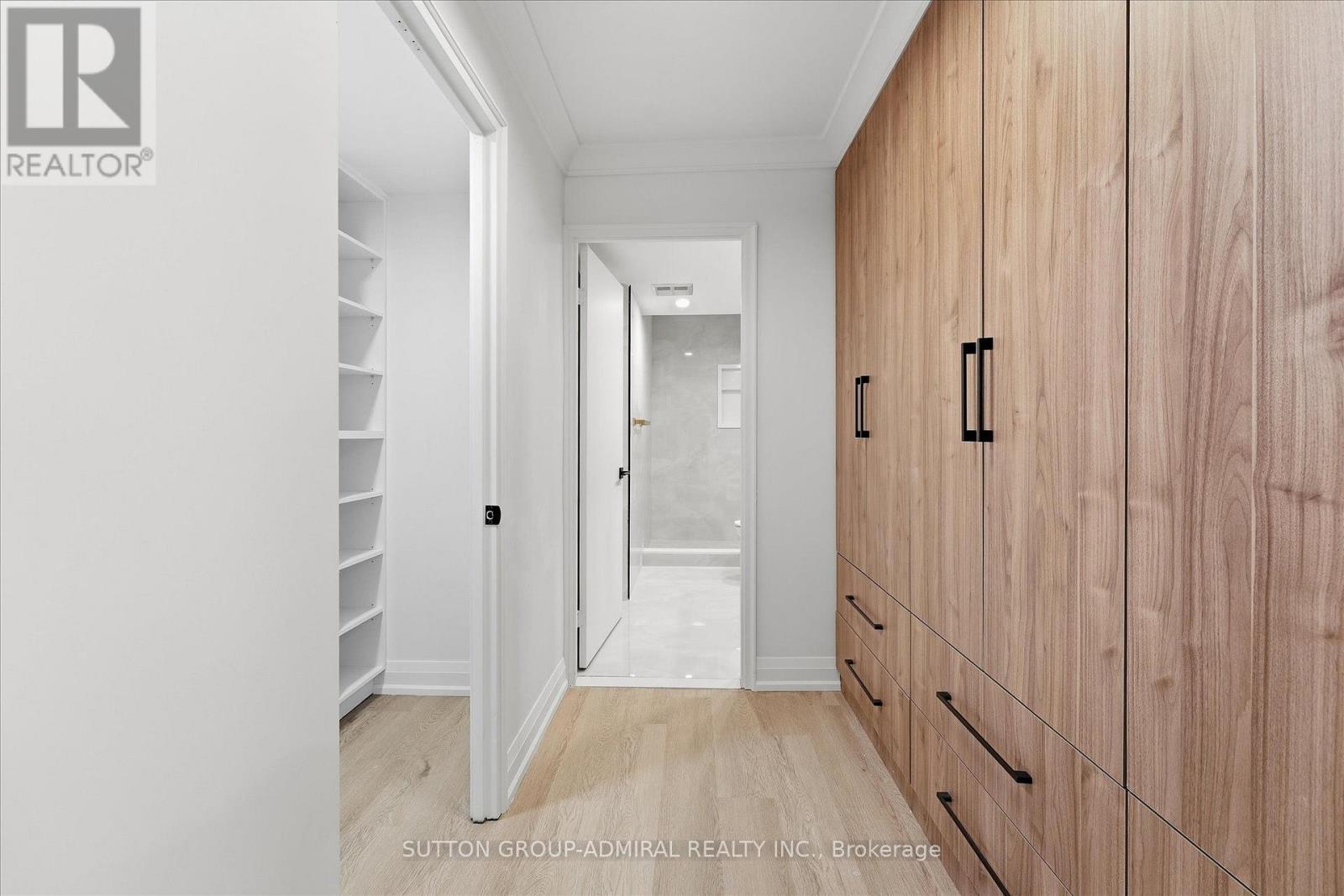 306 - 131 Beecroft Road Property Photo 28
