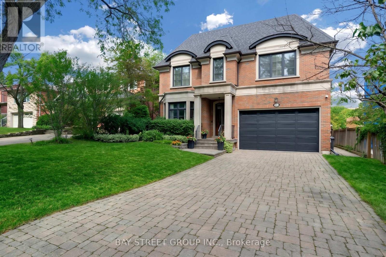 28 Carnwath Crescent Property Photo 1