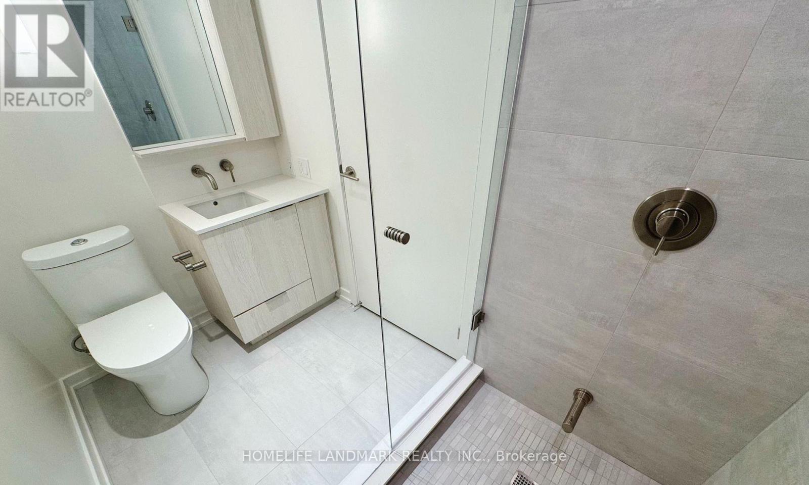 404 S - 110 Broadway Avenue Property Photo 27