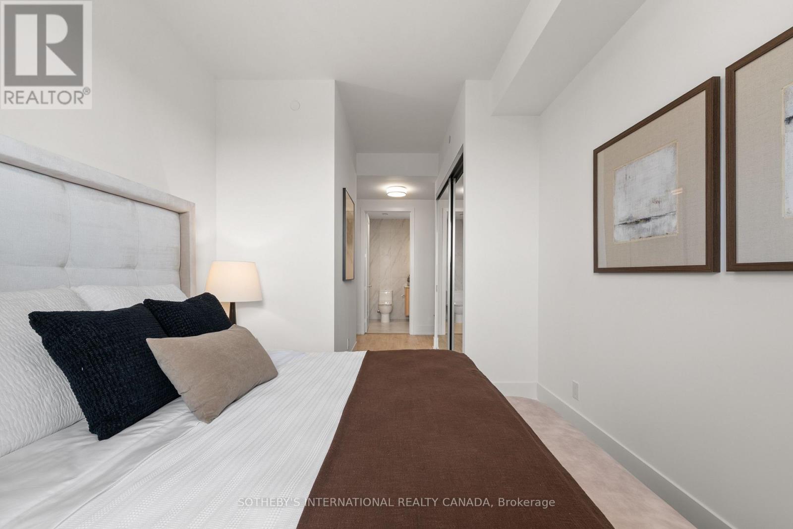 512 - 115 Denison Avenue Property Photo 9