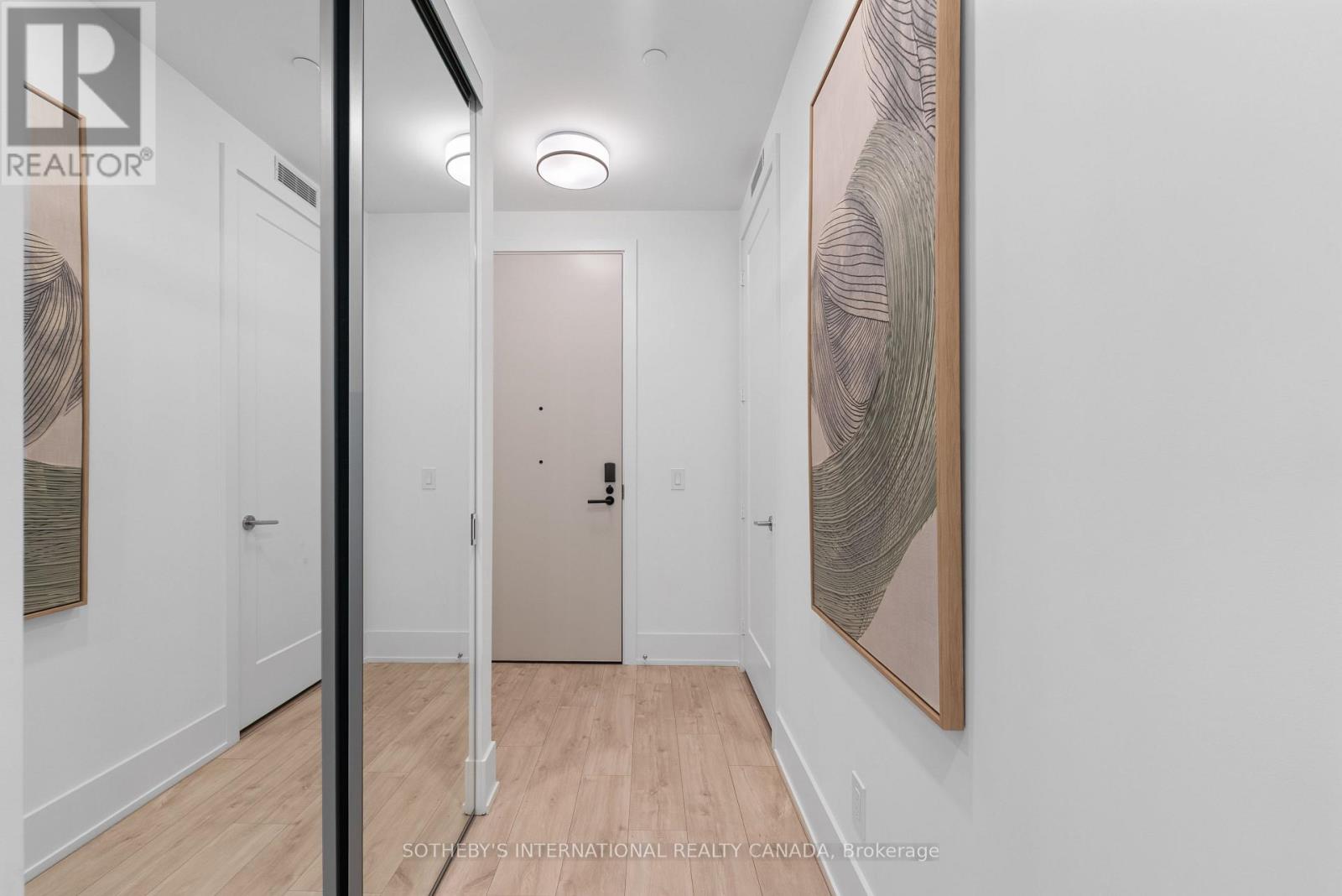 512 - 115 Denison Avenue Property Photo 17