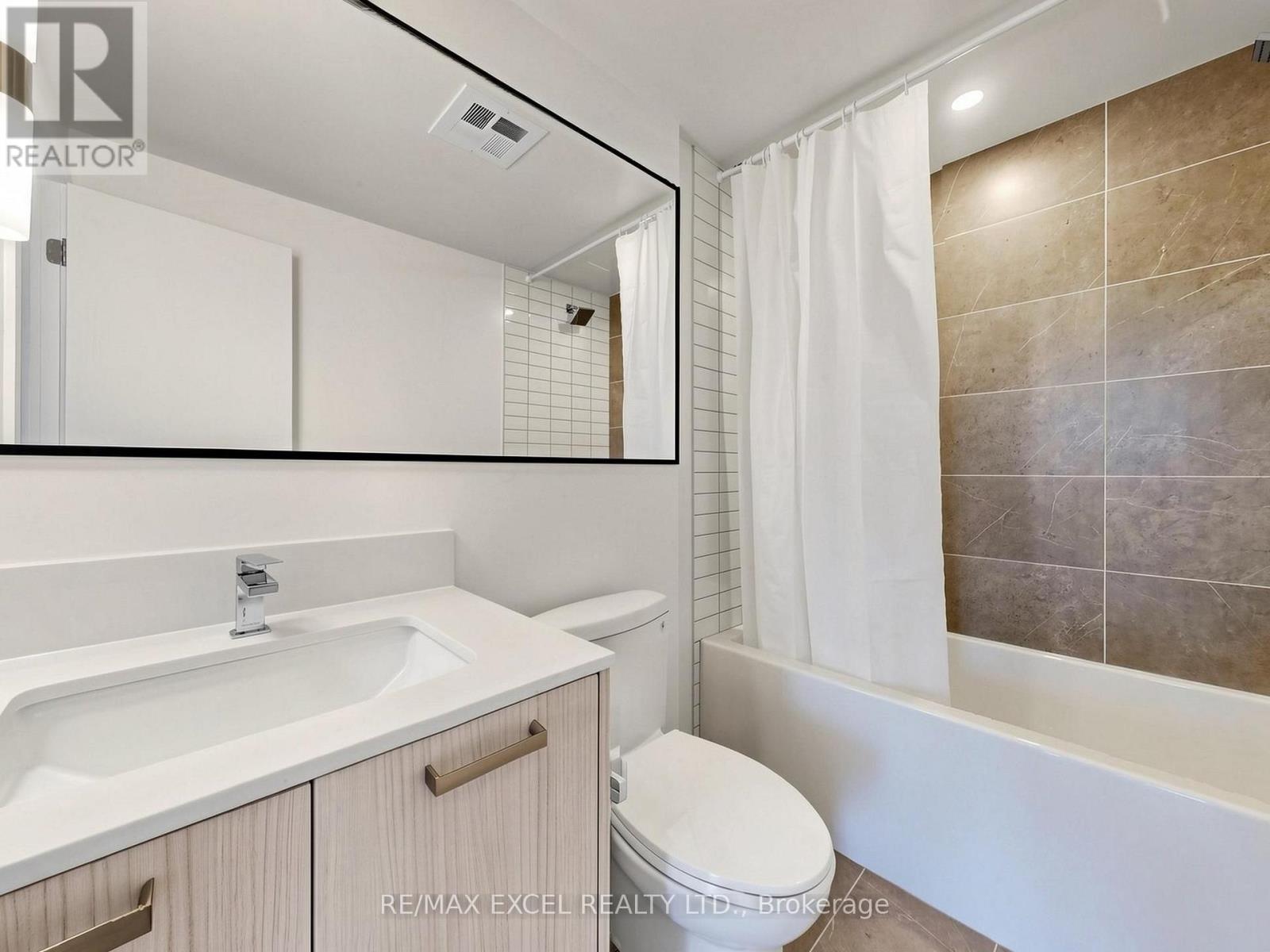 25 - 73 Curlew Drive Property Photo 23