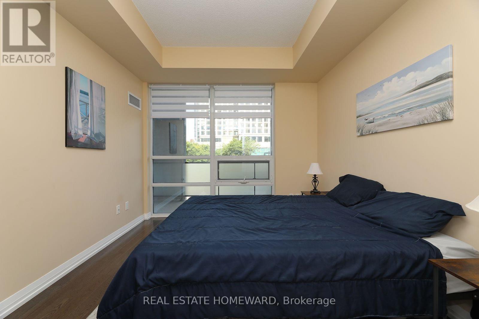 609 - 460 Adelaide Street E Property Photo 14