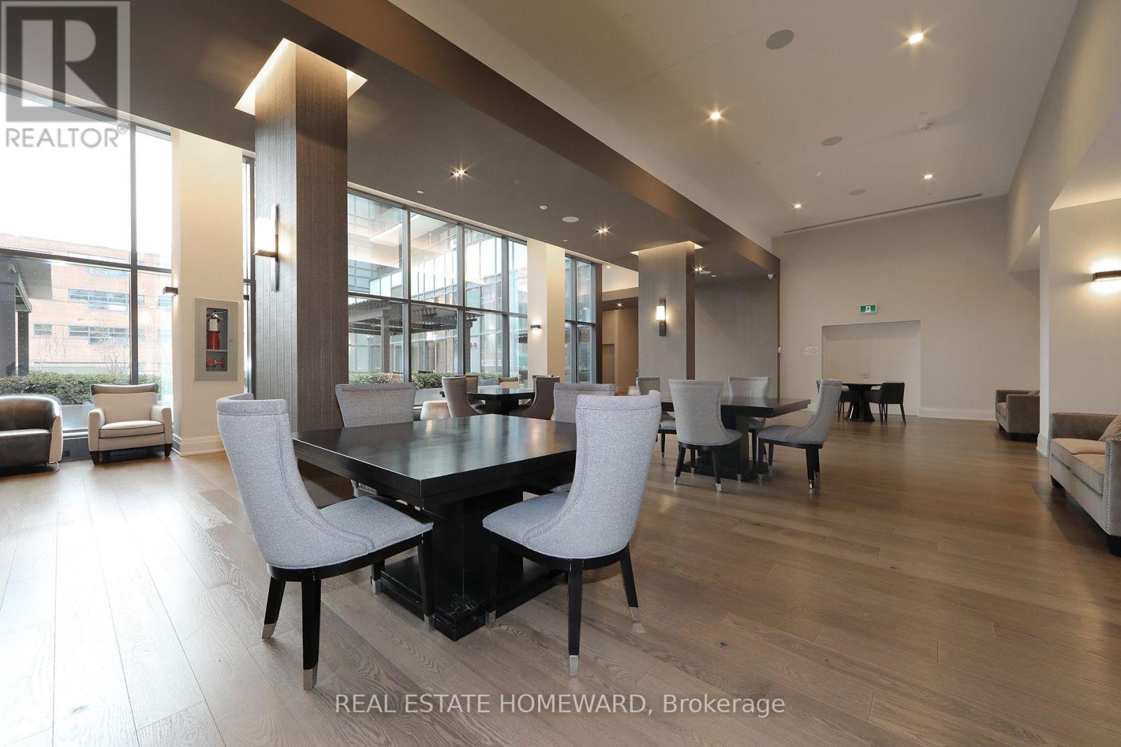 609 - 460 Adelaide Street E Property Photo 21