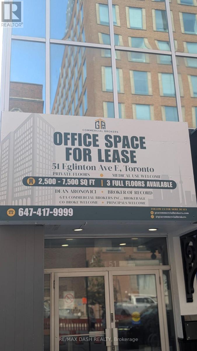 2/3/4 - 51 Eglinton Avenue E Property Photo 32