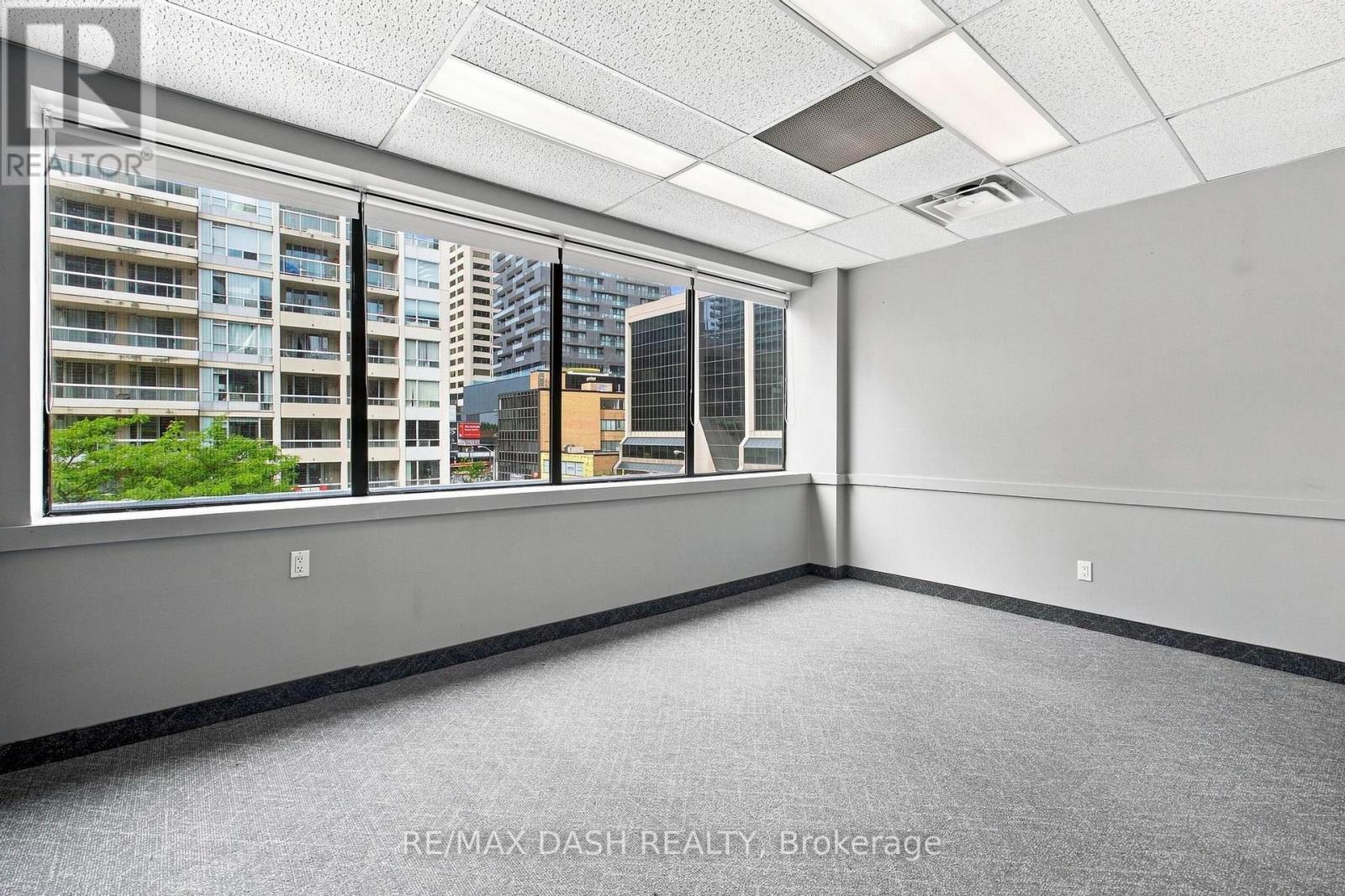 Third Floor - 51 Eglinton Avenue E Property Photo 31