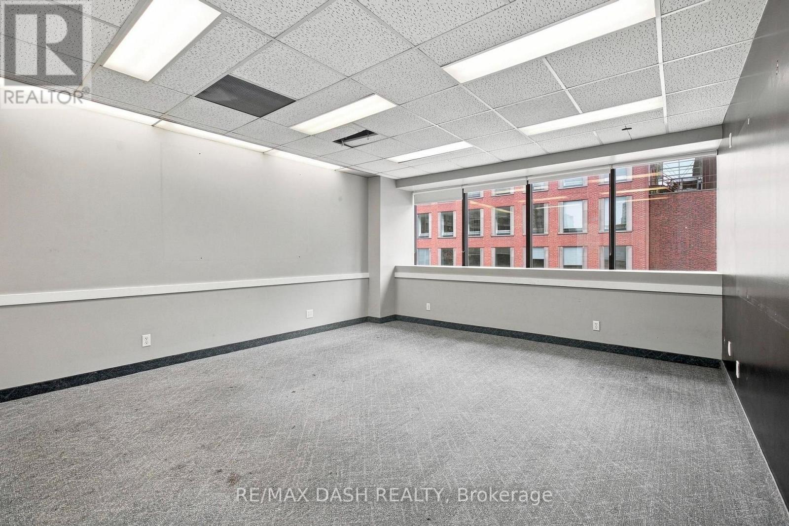 Fourth Floor - 51 Eglinton Avenue E Property Photo 15