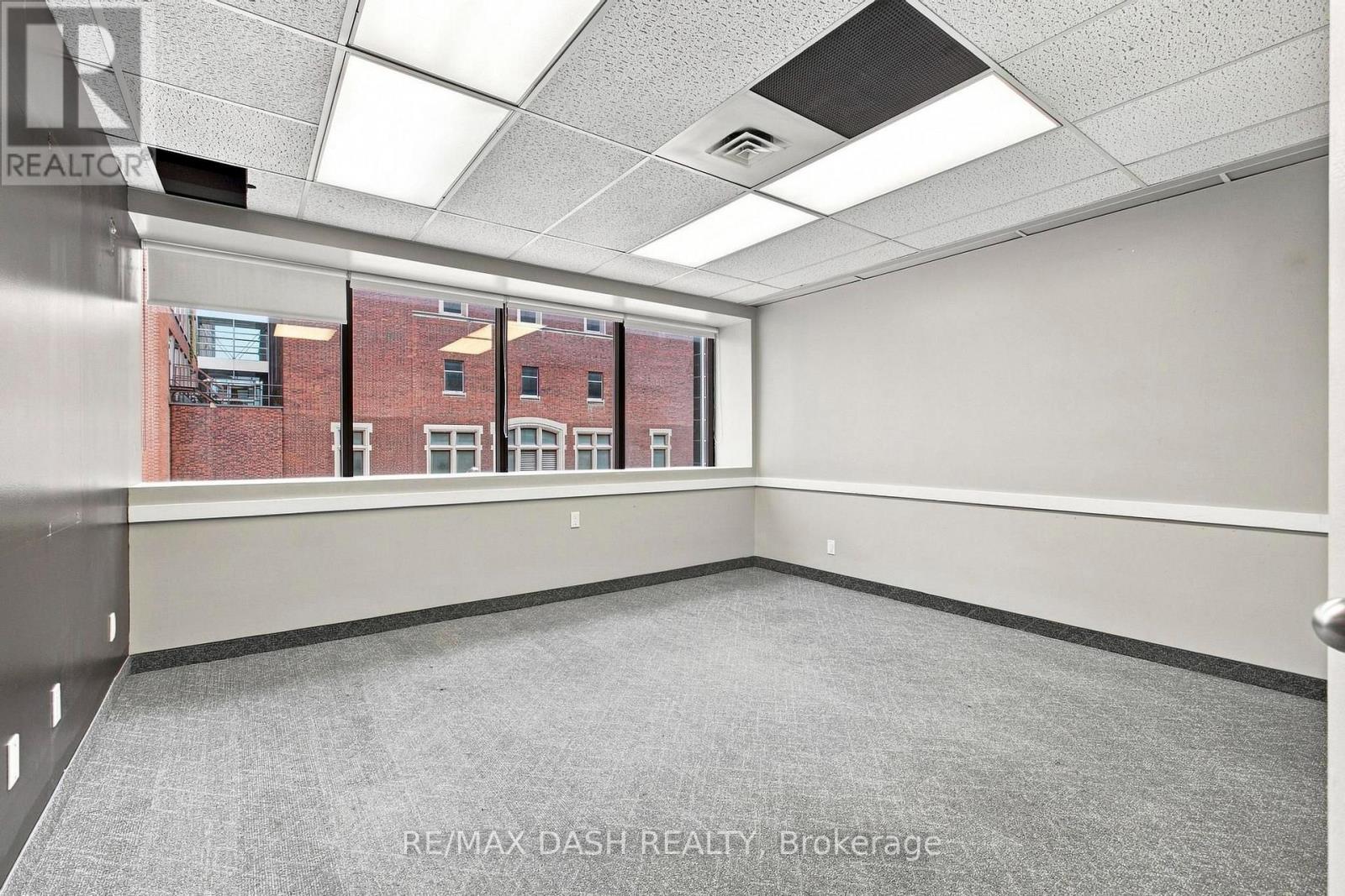 Fourth Floor - 51 Eglinton Avenue E Property Photo 29