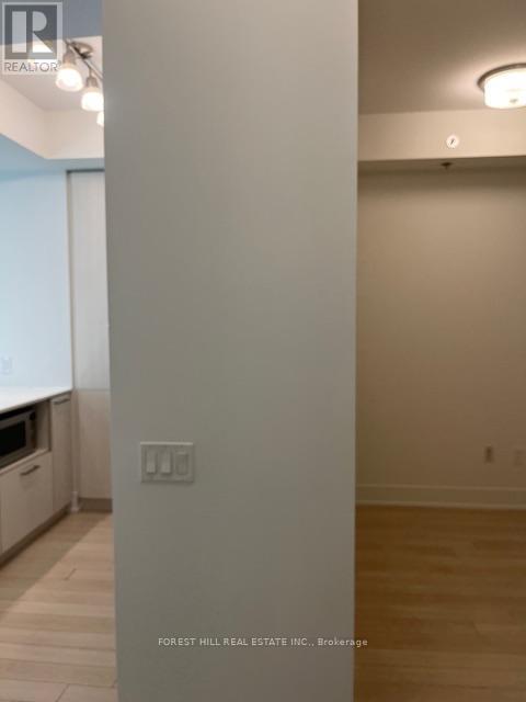 1205 - 310 Tweedsmuir Avenue Property Photo 8