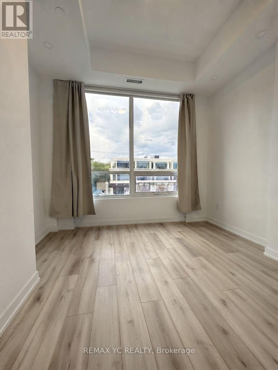 204 - 181 Sheppard Avenue E Property Photo 15