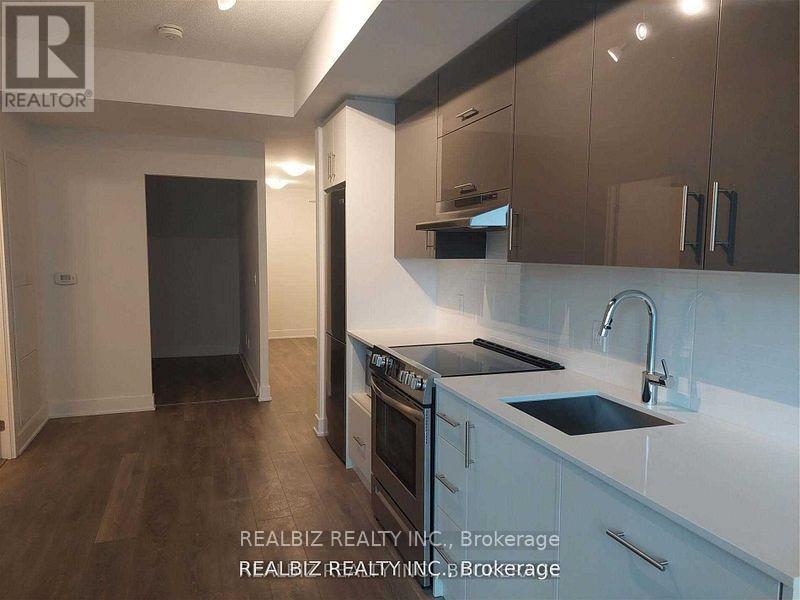 325 - 188 Fairview Mall Drive Property Photo 4