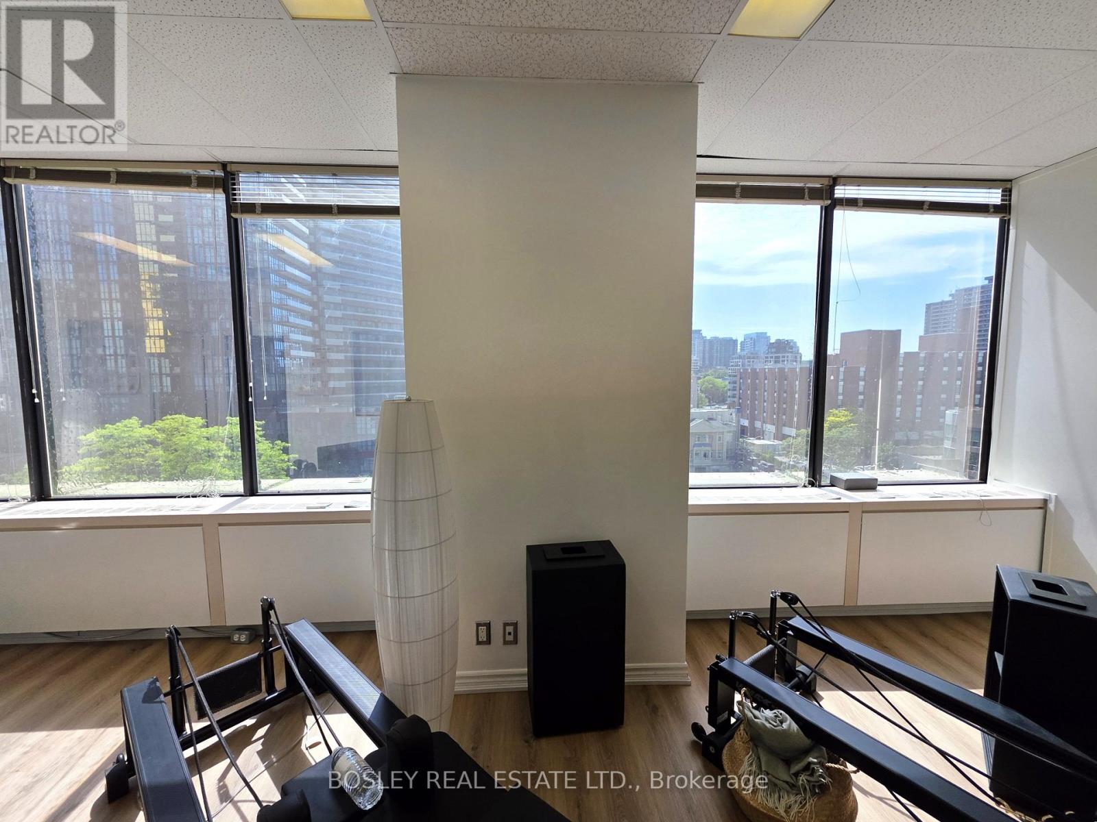 603 - 920 Yonge Street Property Photo 2