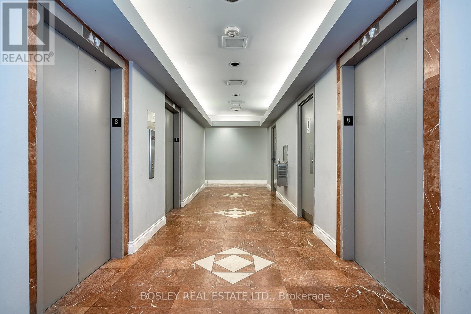 603 - 920 Yonge Street Property Photo 6