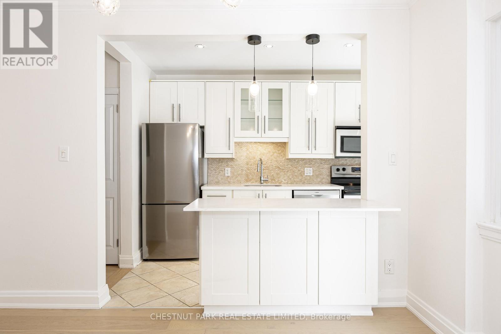 Main - 99 Chatsworth Drive Property Photo 15