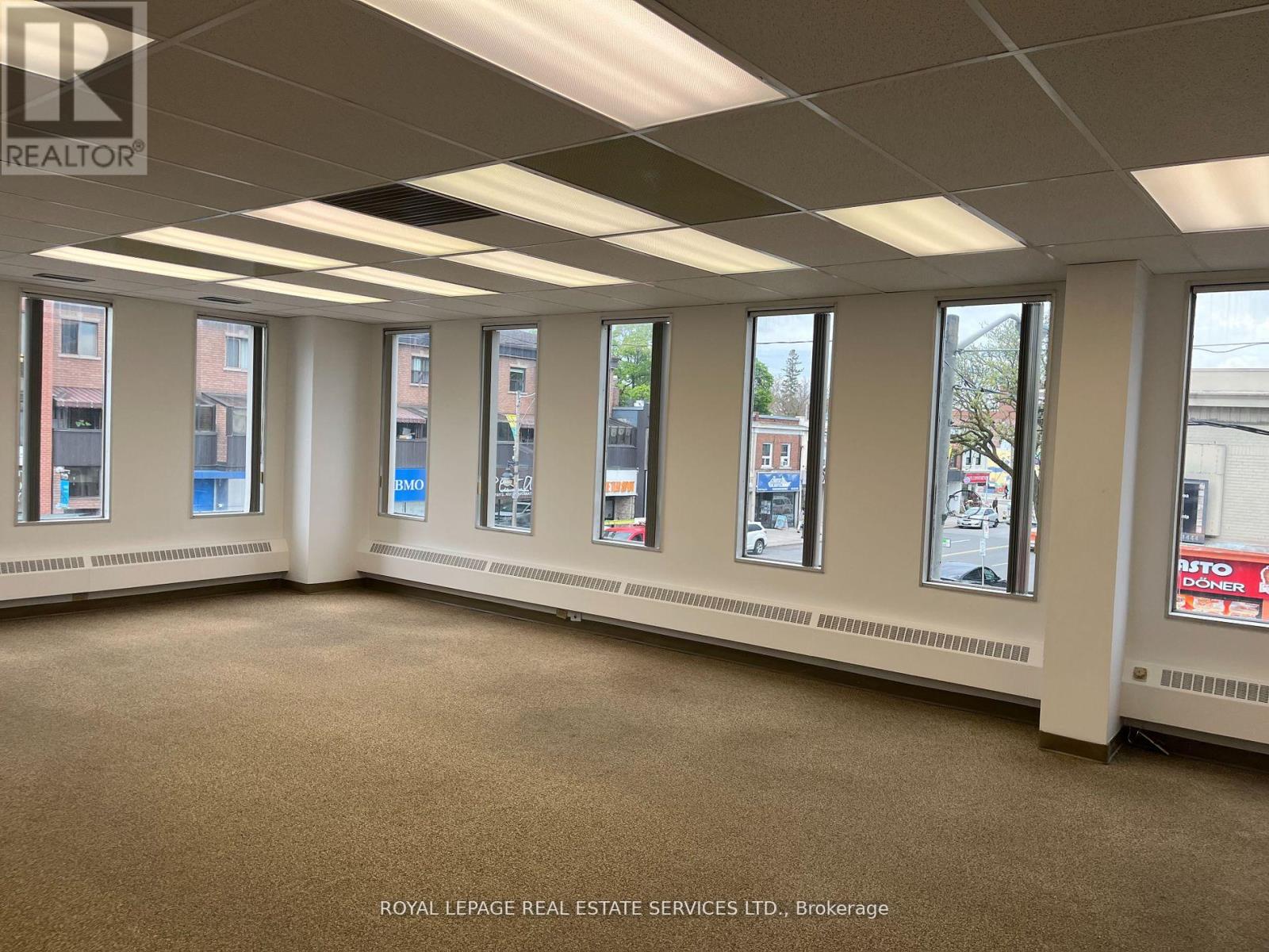 201 - 3335 Yonge Street Property Photo 2