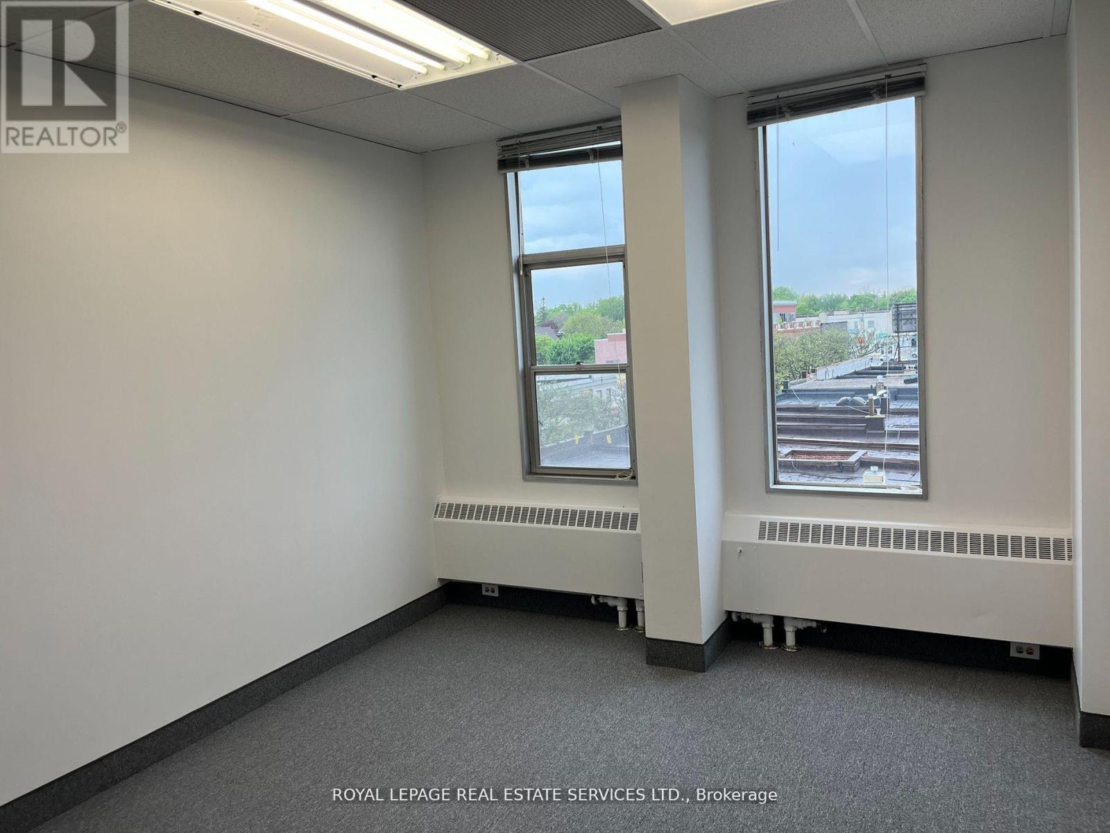 405 - 3335 Yonge Street Property Photo 2