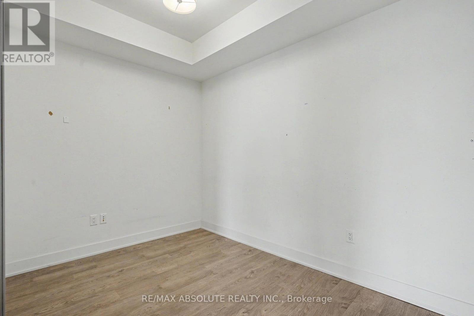 2809 - 30 Roehampton Avenue Property Photo 13