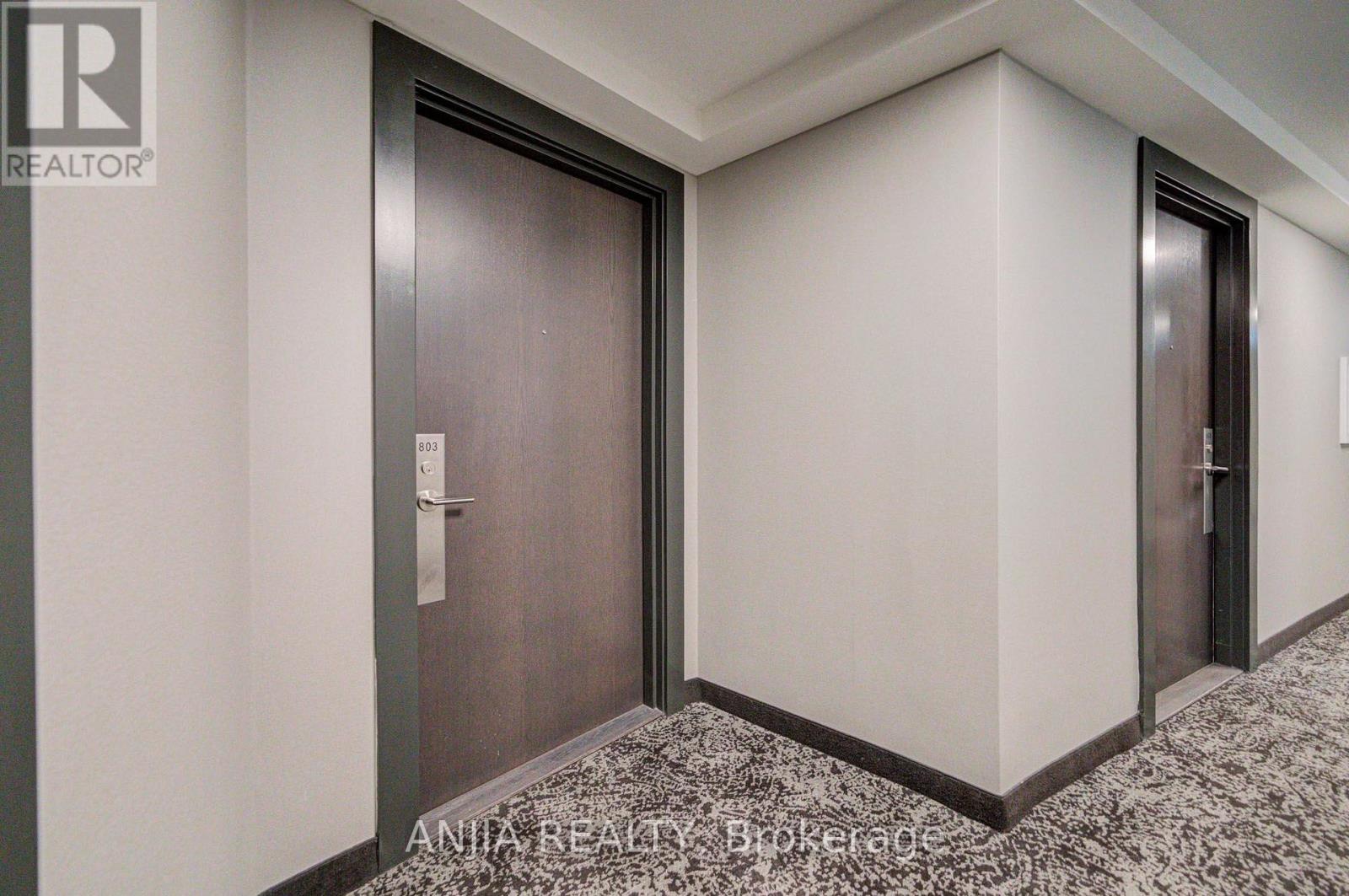 803 - 219 Dundas Street E Property Photo 11