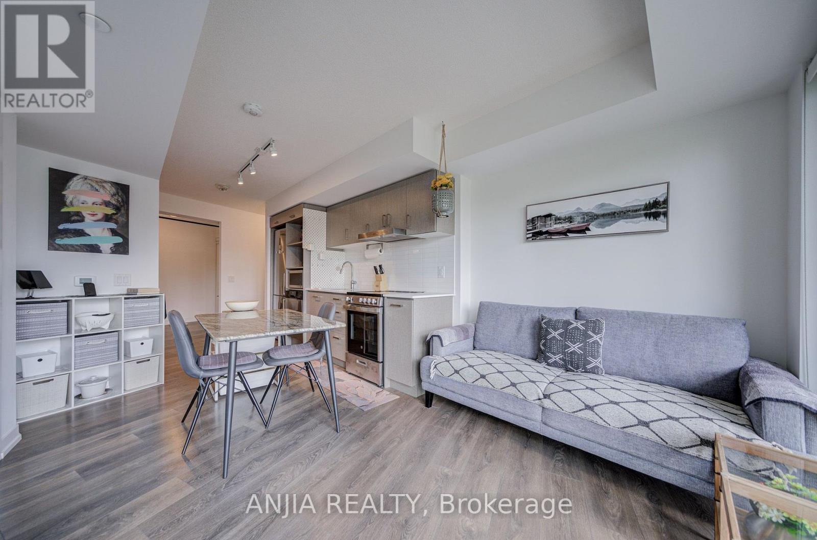 803 - 219 Dundas Street E Property Photo 23