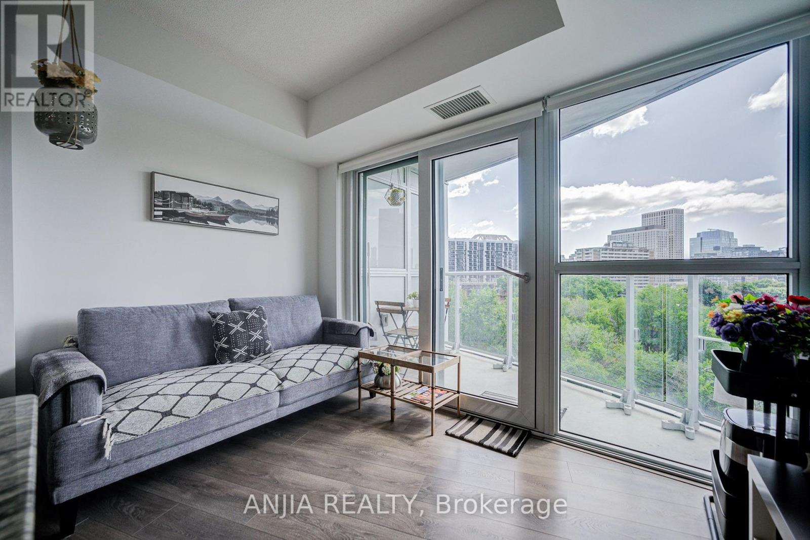 803 - 219 Dundas Street E Property Photo 25