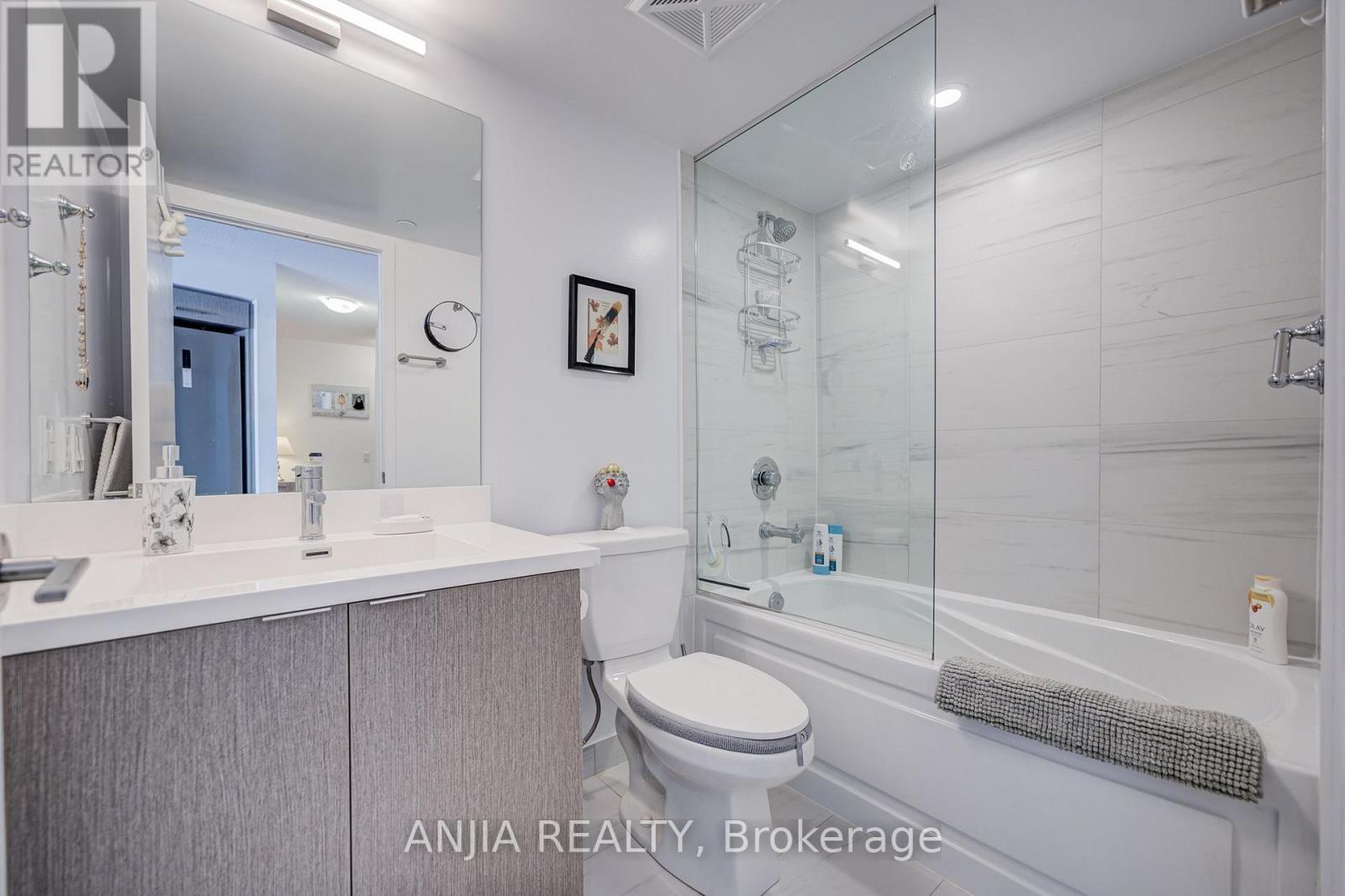 803 - 219 Dundas Street E Property Photo 28