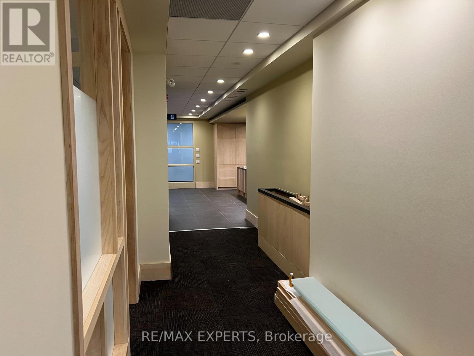 410 - 720 Spadina Avenue Property Photo 12