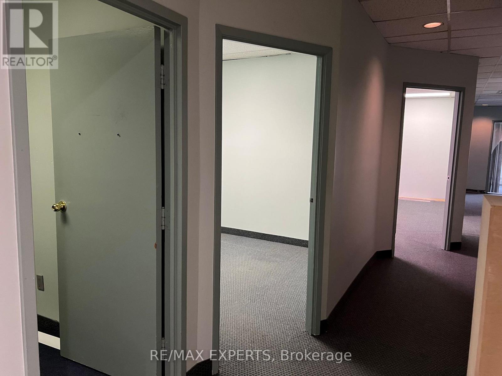 418 - 720 Spadina Avenue Property Photo 7